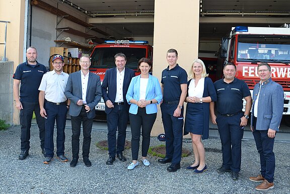 Foto_Besuch_FF_Ulrichsberg_2.JPG  